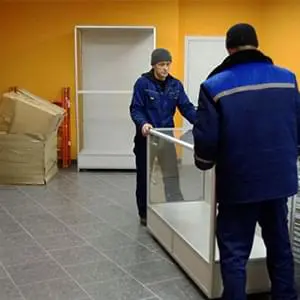 Безопасная доставка торгового оборудования с грузчиками на Газели Безопасная перевозка торгового оборудования Газелью по Жуковскому